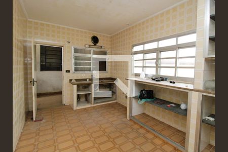 Casa à venda com 183m², 2 quartos e 1 vagaCozinha