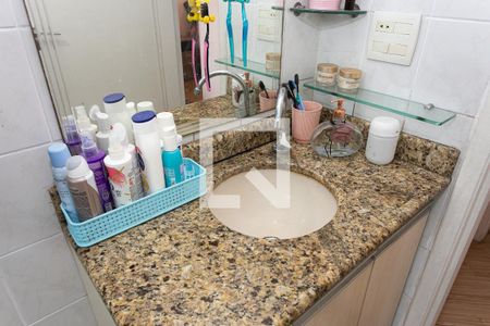 Apartamento à venda com 70m², 2 quartos e 2 vagasBanheiro