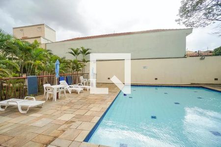 Apartamento à venda com 70m², 2 quartos e 2 vagasÁrea comum - Piscina