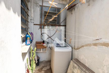 Apartamento para alugar com 160m², 4 quartos e sem vaga Apartamento para alugar com 160m², 4 quartos e sem vagaApt 3 - Área de serviço