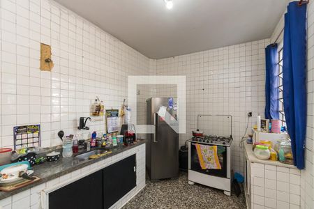 Apartamento para alugar com 160m², 4 quartos e sem vaga Apartamento para alugar com 160m², 4 quartos e sem vagaApt 3 - Cozinha