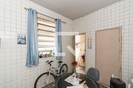 Apartamento para alugar com 160m², 4 quartos e sem vaga Apartamento para alugar com 160m², 4 quartos e sem vagaApt 3 - Copa