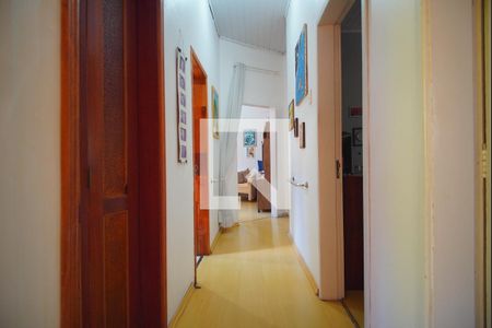 Casa à venda com 165m², 5 quartos e 4 vagasCorredor - Quartos