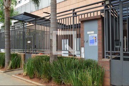 Apartamento à venda com 49m², 2 quartos e 1 vagaFachada + Plaquinha