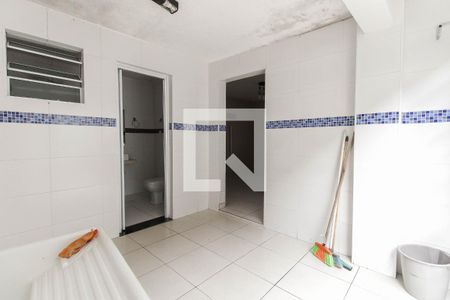 Casa à venda com 60m², 2 quartos e 1 vagaÁrea de Serviço