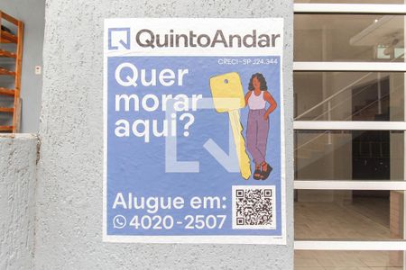 Casa à venda com 60m², 2 quartos e 1 vagaPorta + Placa