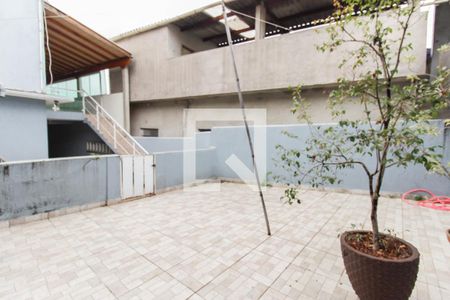 Casa à venda com 40m², 1 quarto e 1 vagaQuintal