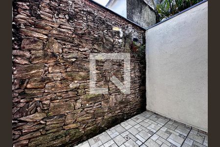 Casa à venda com 246m², 3 quartos e 3 vagas Casa à venda com 246m², 3 quartos e 3 vagasVaranda Sala