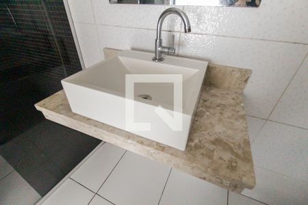 Casa à venda com 250m², 5 quartos e 3 vagas Casa à venda com 250m², 5 quartos e 3 vagasBanheiro Casa 2