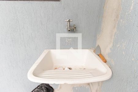 Casa à venda com 250m², 5 quartos e 3 vagas Casa à venda com 250m², 5 quartos e 3 vagasÁrea de Serviço casa 3