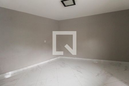 Casa à venda com 250m², 5 quartos e 3 vagas Casa à venda com 250m², 5 quartos e 3 vagasSala casa 3