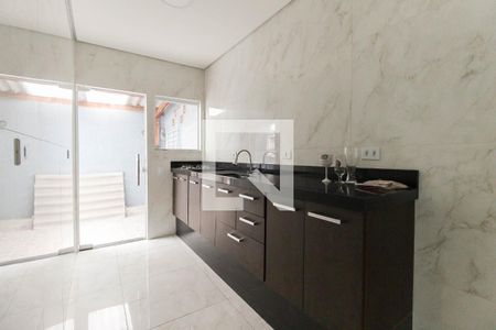 Casa à venda com 250m², 5 quartos e 3 vagas Casa à venda com 250m², 5 quartos e 3 vagasCozinha Casa 1