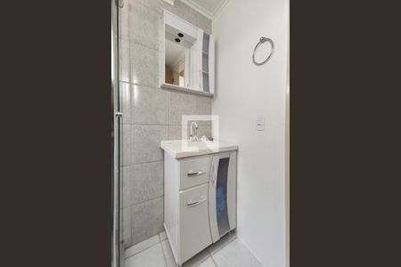 Apartamento para alugar com 58m², 2 quartos e 1 vaga Apartamento para alugar com 58m², 2 quartos e 1 vagaBanheiro