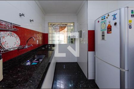 Casa à venda com 400m², 3 quartos e 6 vagasCozinha