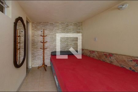 Casa à venda com 400m², 3 quartos e 6 vagasQuarto de serviço