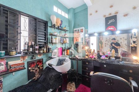 Apartamento à venda com 138m², 4 quartos e sem vaga Apartamento à venda com 138m², 4 quartos e sem vagaQuarto de Serviço