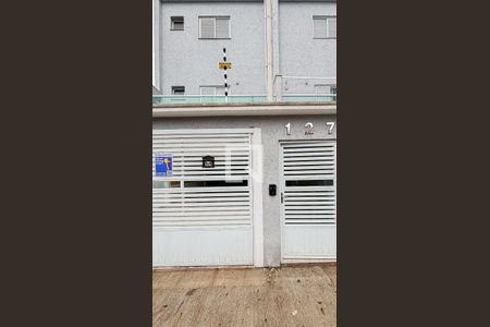 Apartamento para alugar com 105m², 2 quartos e 1 vaga Apartamento para alugar com 105m², 2 quartos e 1 vagaFachada