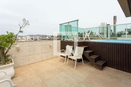 Apartamento à venda com 175m², 3 quartos e 2 vagas Apartamento à venda com 175m², 3 quartos e 2 vagasÁrea externa - terraço