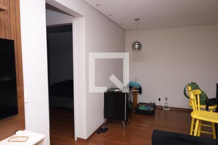 Sala de apartamento para alugar com 2 quartos, 45m² em Vila Zefira, São Paulo