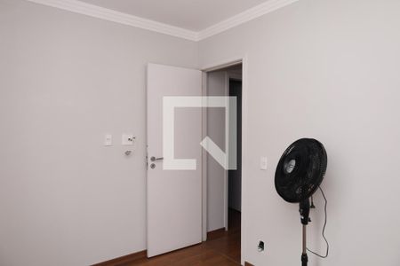 Quarto 1 de apartamento para alugar com 2 quartos, 45m² em Vila Zefira, São Paulo