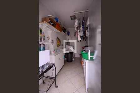 Casa à venda com 190m², 5 quartos e 1 vagaÁrea de Serviço 