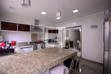 Casa à venda com 190m², 5 quartos e 1 vagaCozinha 