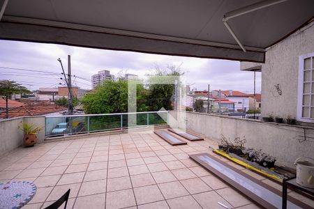 Casa à venda com 190m², 5 quartos e 1 vagaQuarto 3 - Varanda