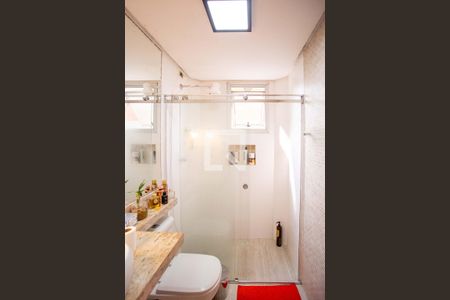 Apartamento à venda com 66m², 2 quartos e 1 vaga Apartamento à venda com 66m², 2 quartos e 1 vagaBanheiro