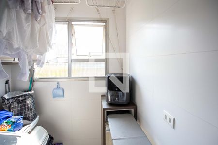 Apartamento à venda com 66m², 2 quartos e 1 vaga Apartamento à venda com 66m², 2 quartos e 1 vagaÁrea de Serviço