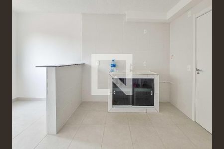 Sala/Cozinha de apartamento à venda com 2 quartos, 32m² em Jardim Celeste, São Paulo