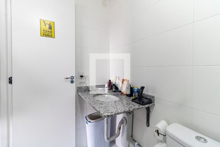 Apartamento para alugar com 55m², 2 quartos e 1 vaga Apartamento para alugar com 55m², 2 quartos e 1 vagaBanheiro da Suíte