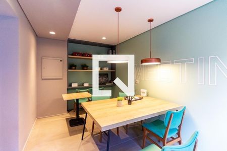 Apartamento para alugar com 55m², 2 quartos e 1 vaga Apartamento para alugar com 55m², 2 quartos e 1 vagaSala de Estudos