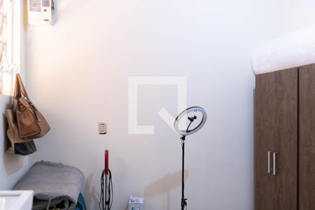 Casa à venda com 333m², 4 quartos e 3 vagas Casa à venda com 333m², 4 quartos e 3 vagasQuarto4