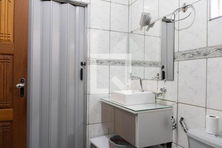 Casa à venda com 333m², 4 quartos e 3 vagas Casa à venda com 333m², 4 quartos e 3 vagasBanheiro