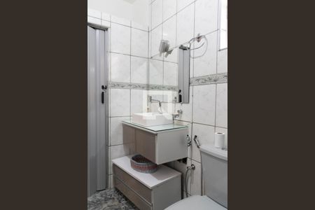 Casa à venda com 333m², 4 quartos e 3 vagas Casa à venda com 333m², 4 quartos e 3 vagasBanheiro