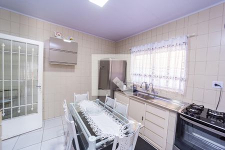 Casa à venda com 350m², 2 quartos e 4 vagasCozinha