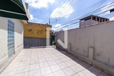 Casa à venda com 350m², 2 quartos e 4 vagasGaragem