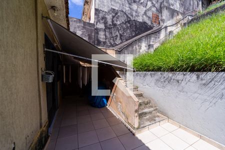 Casa à venda com 350m², 2 quartos e 4 vagasQuintal