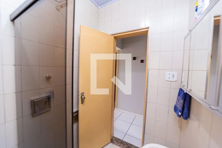 Casa à venda com 350m², 2 quartos e 4 vagasBanheiro