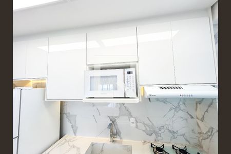 Cozinha de apartamento para alugar com 1 quarto, 52m² em Socorro, São Paulo
