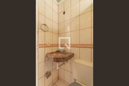 Apartamento à venda com 60m², 2 quartos e sem vaga Apartamento à venda com 60m², 2 quartos e sem vagaBanheiro Social