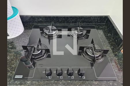 Apartamento à venda com 36m², 2 quartos e sem vaga Apartamento à venda com 36m², 2 quartos e sem vagaCozinha e Área de Serviço