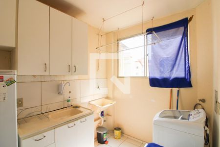 Apartamento à venda com 45m², 2 quartos e 1 vaga Apartamento à venda com 45m², 2 quartos e 1 vagaCozinha e Área de Serviço