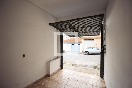 Casa à venda com 100m², 1 quarto e 1 vagaGaragem