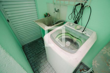 Casa à venda com 100m², 1 quarto e 1 vagaÁrea de Serviço