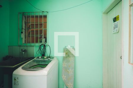 Casa à venda com 100m², 1 quarto e 1 vagaÁrea de Serviço