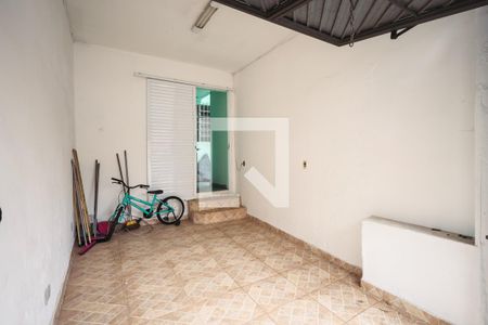Casa à venda com 100m², 1 quarto e 1 vagaGaragem