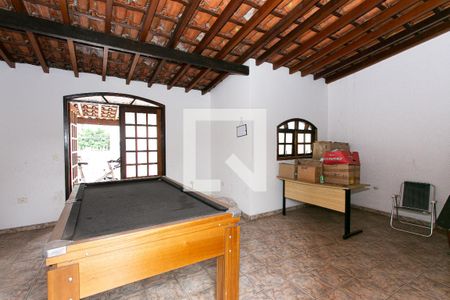 Casa à venda com 400m², 6 quartos e 2 vagasCasa 2 - Salão