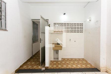 Casa à venda com 400m², 6 quartos e 2 vagasCasa 1 - Área de Serviço