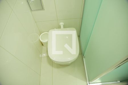 Casa à venda com 120m², 2 quartos e 2 vagasBanheiro Social